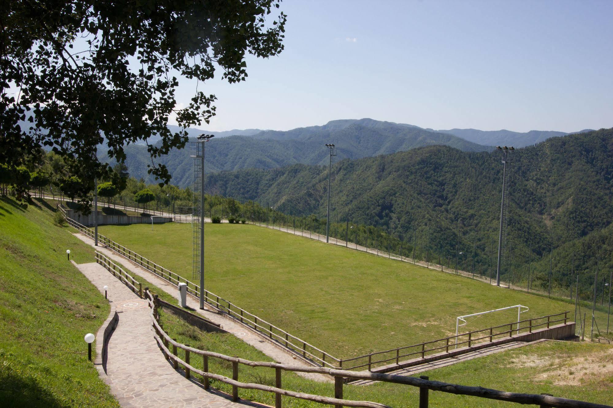 Antico Borgo I Cancelli 팔라쭐로술세뇨 외부 사진